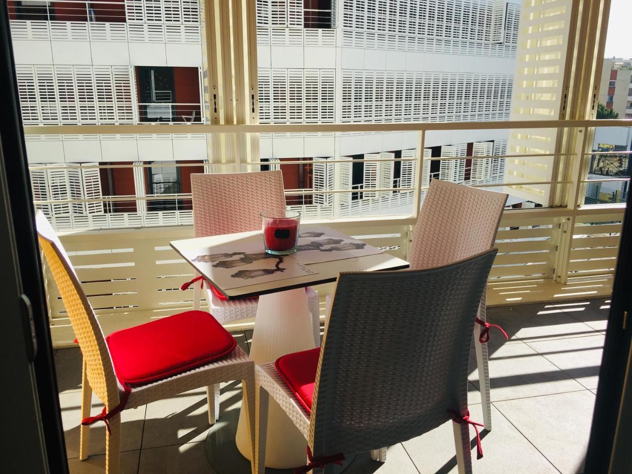 Vacances A Nice Terrasse Ensoleillee & Parking A La Gare Du Sud 外观 照片